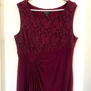S.L. Fashions Sleeveless Burgundy Maxi dress